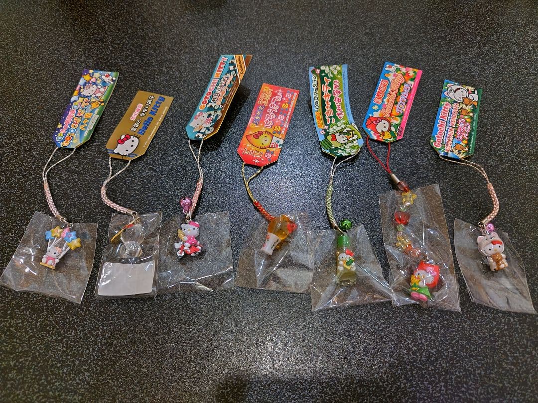 ハローキティ ご当地キティ 根付けストラップ、キーホルダー まとめ売り