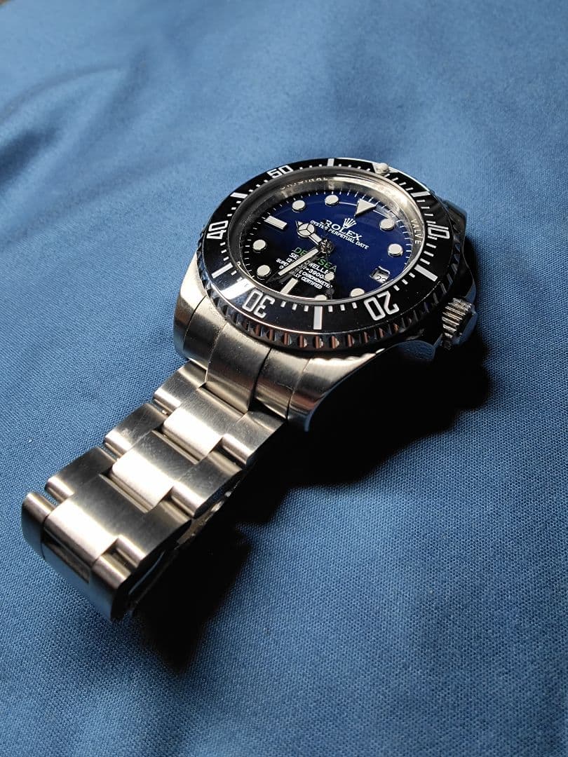 オマージュ　自動巻き 腕時計　深い海