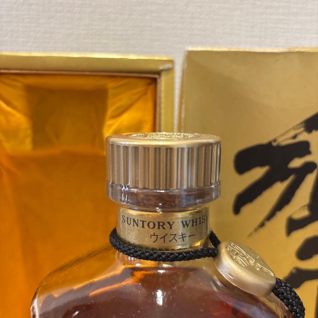 サントリーウイスキー響　裏ゴールドラベル　箱付き　未開封（12）