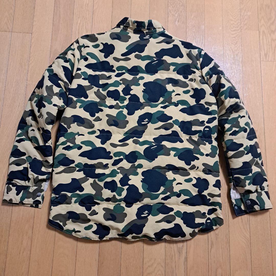 A BATHING APE　アベイシングエイプ　カモフラ　ダウンジャケット