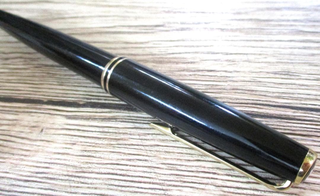 モンブラン 万年筆 ペン先14K MONTBLANC インク付き