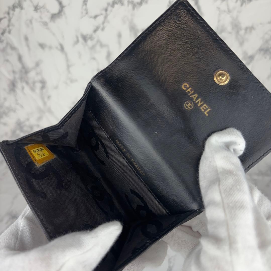 88 CHANEL キャビアスキン　ココステッチ　ケース