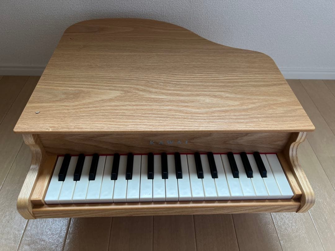 カワイ　グランドピアノ　ミニ　ナチュラル