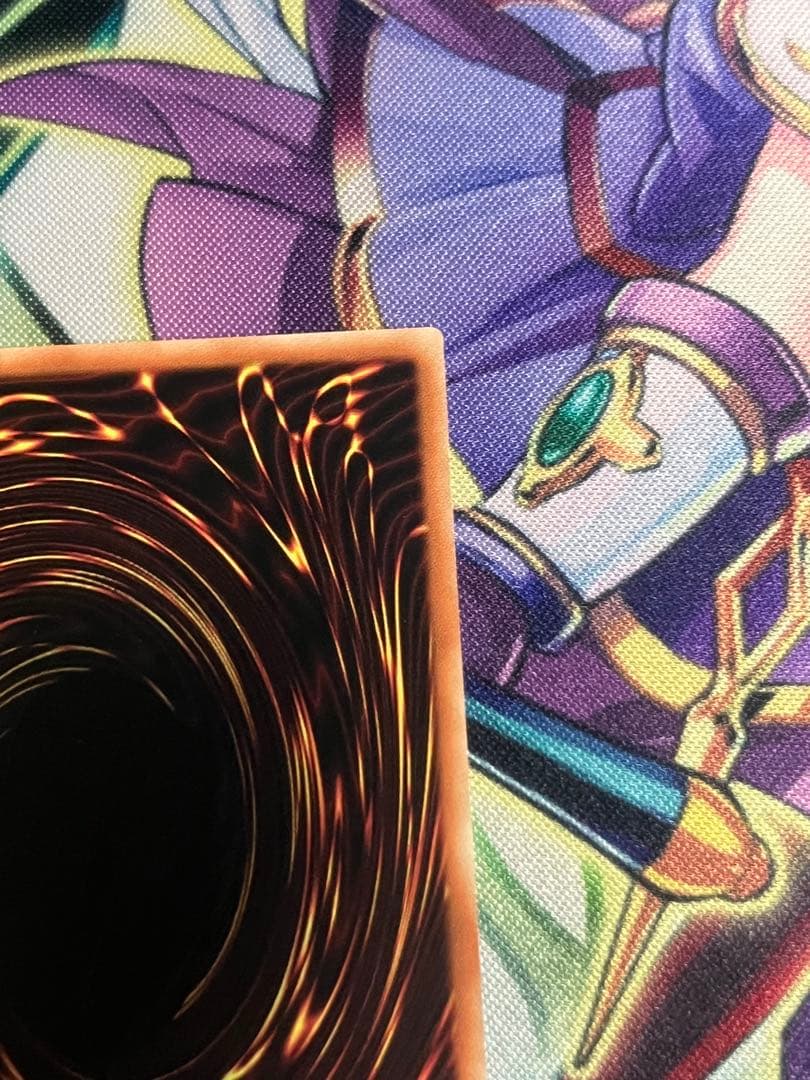 遊戯王　迷宮城の白銀姫　25th クオシク　アジア版　絵違い