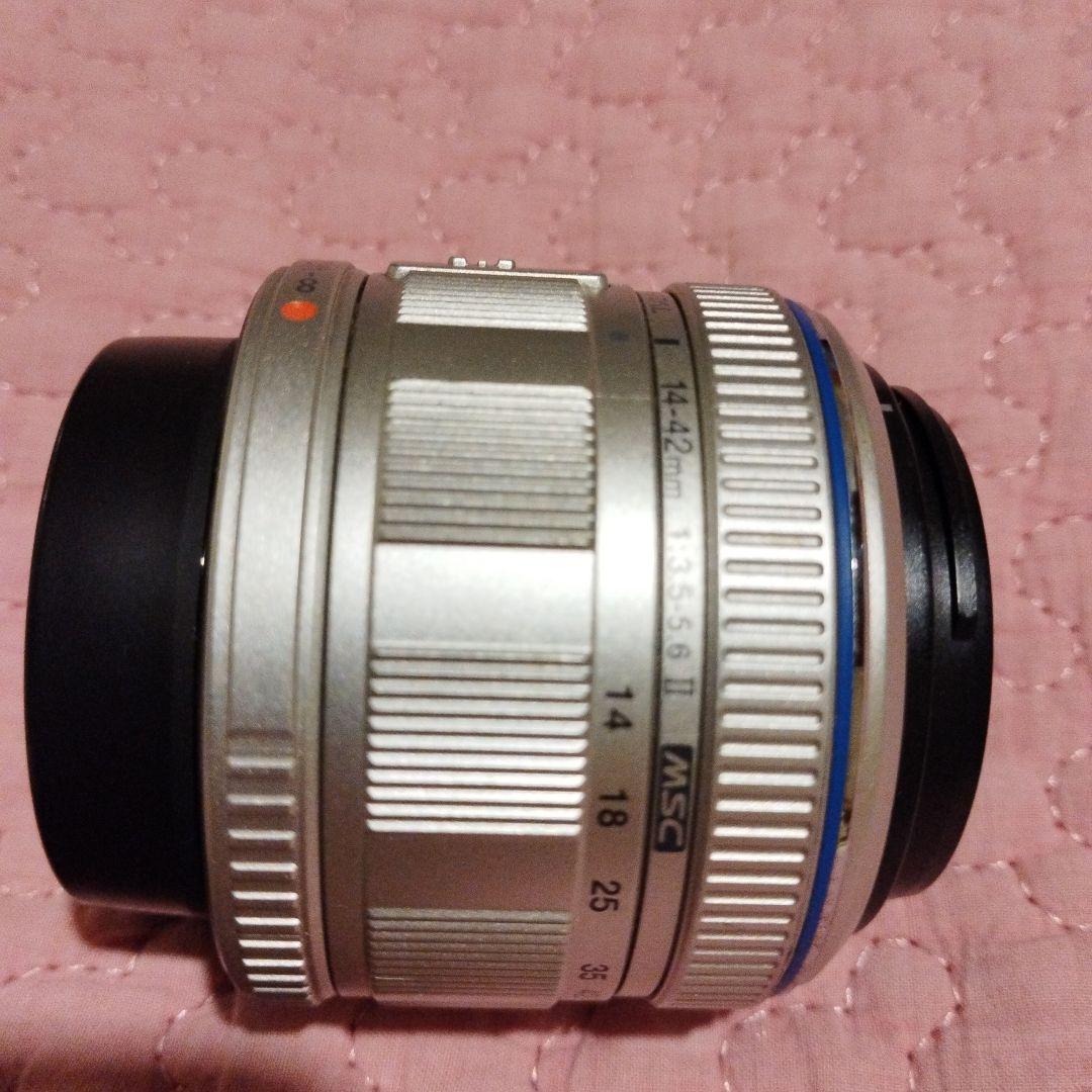 オリンパス 14-42mm 標準レンズ シルバー
