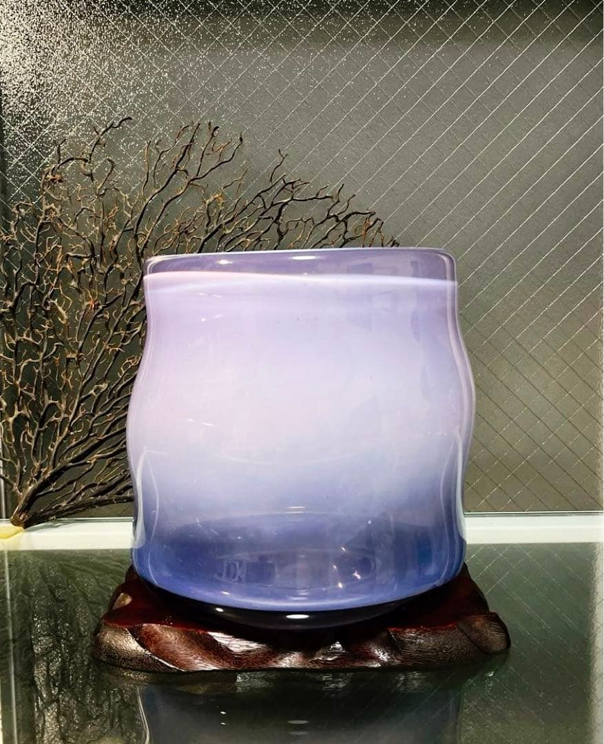 骨董　時代ガラス　淡紫色　乳白色暈し　括れ寸胴型　水指　花器　ウランガラス