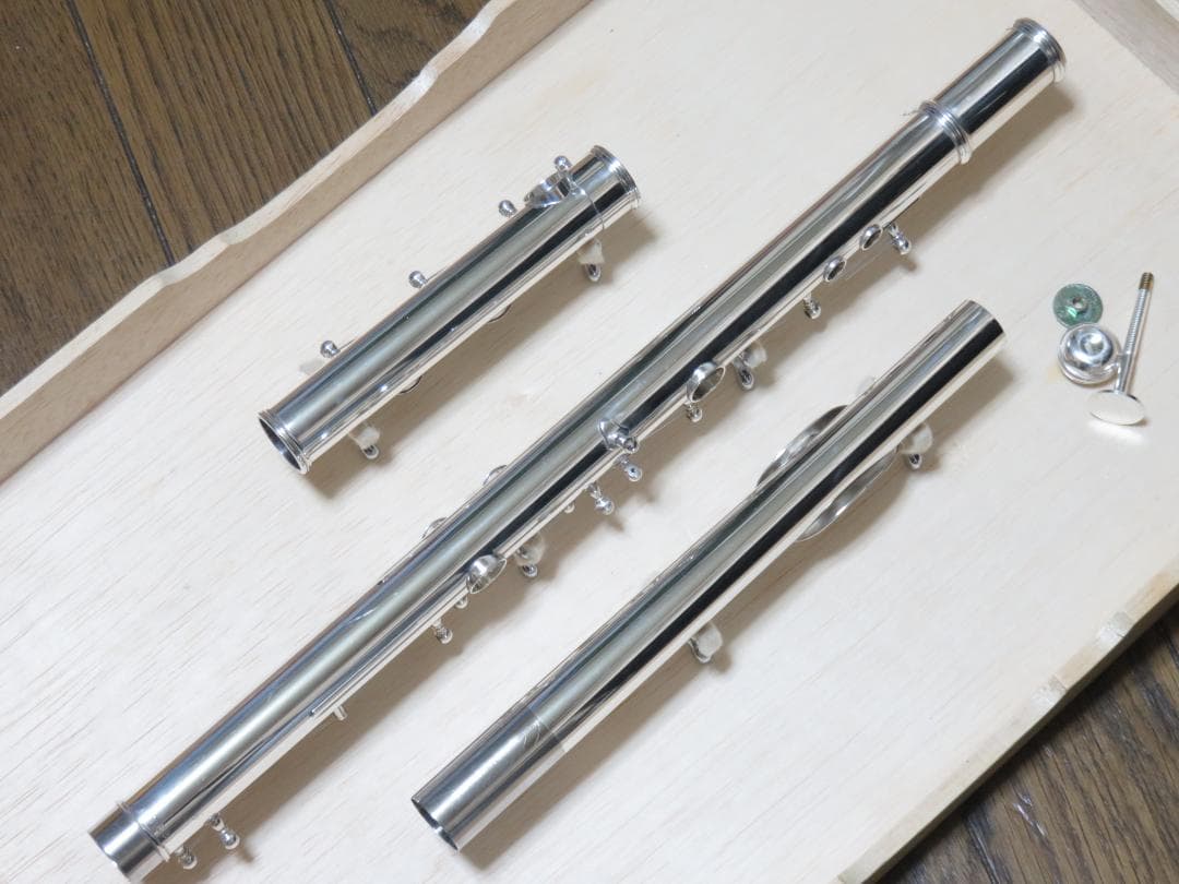 全タンポ＆ヘッド・コルク交換済　フルート　ヤマハ　YFL 211S Eメカ付き