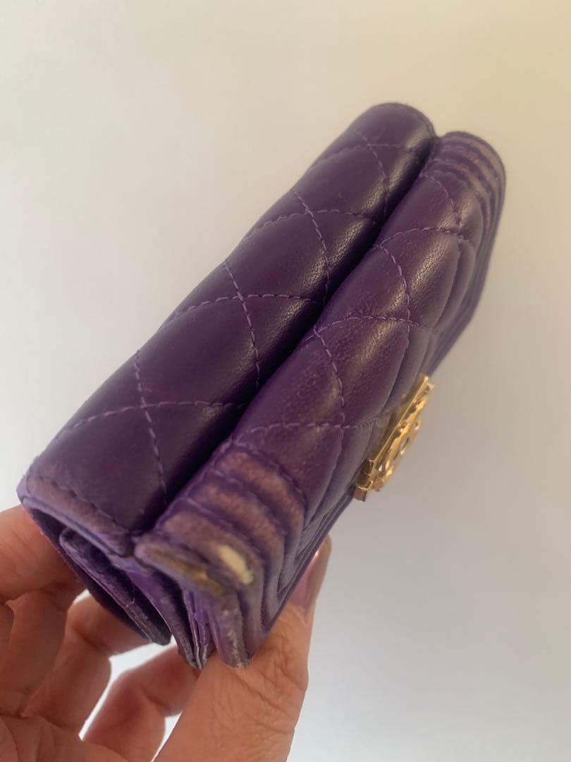 シャネル♡CHANEL 紫 キルティング 三つ折り財布