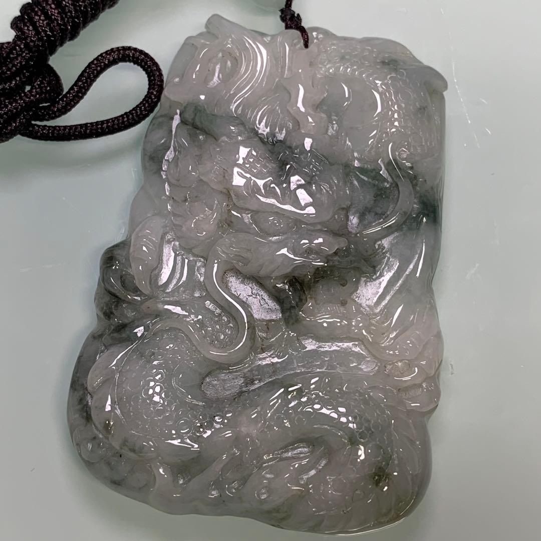旧家蔵出　清国時代物　本物保証品　ヒスイ　翡翠 青龍　翡翠本物保証お守り