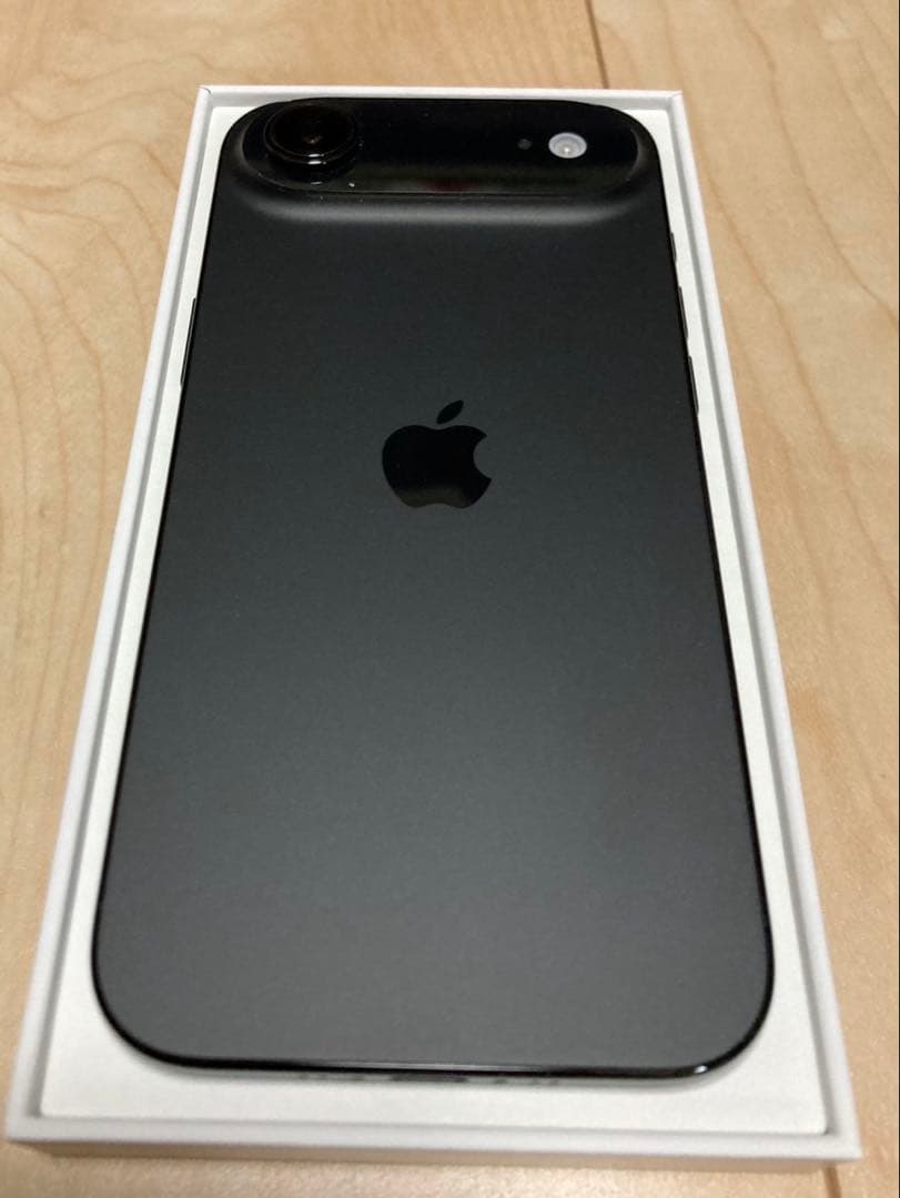 iPhone Air 256GB ブラック 極美品 SIMフリー