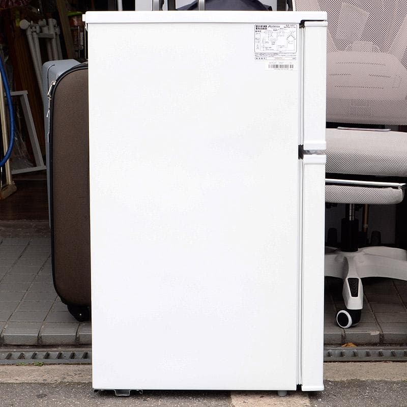 23年製　アビテラックス　90L　コンパクト　2ドア冷凍冷蔵庫　一人暮らし用