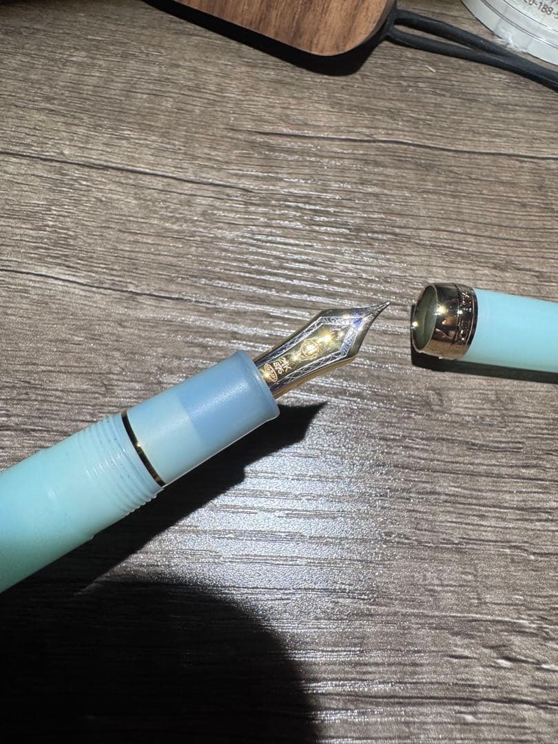 プロギア万年筆天色シリーズ春雨きれいなカラー新品美品