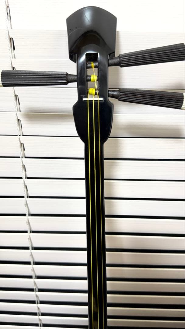 三線の棹　黒 3弦