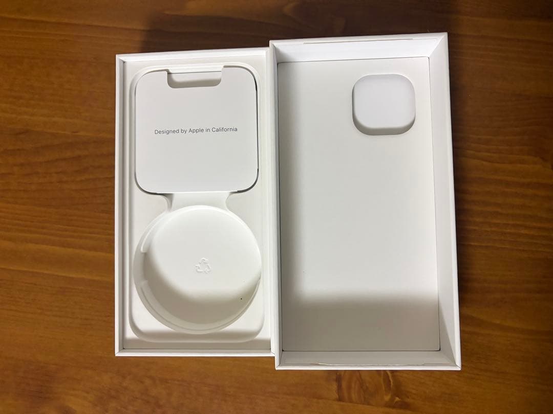 【美品】iPhone15 128GB 本体 ブラック 箱あり ジャンク アップル