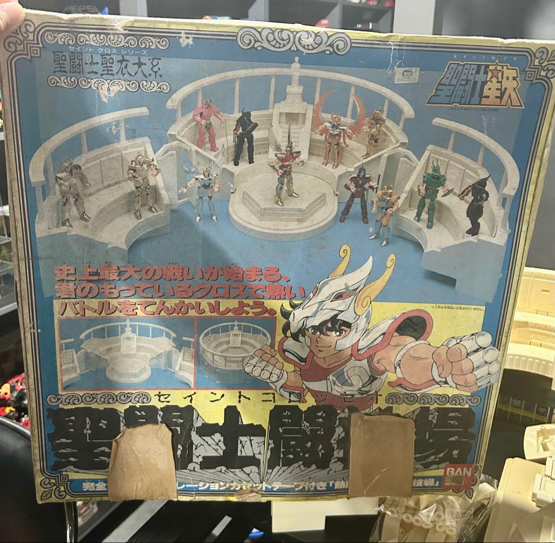 聖闘士星矢　1987年製 バンダイ 聖闘士闘技場 セイントコロッセオ