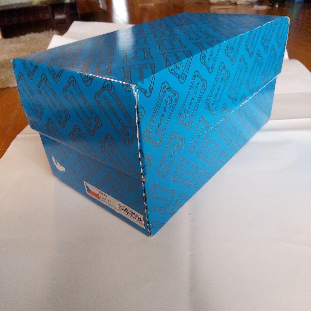 ボヘミアンクリスタルの花瓶