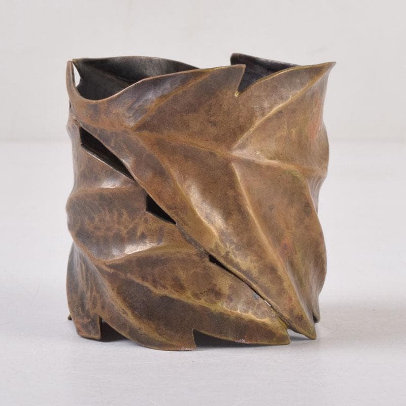 茶道具　古銅槌出　葉形　蓋置　時代箱　V　8546