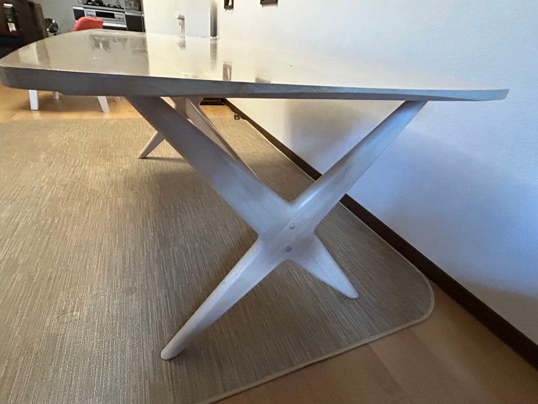 ニトリ　モダンライトウッドダイニングテーブル