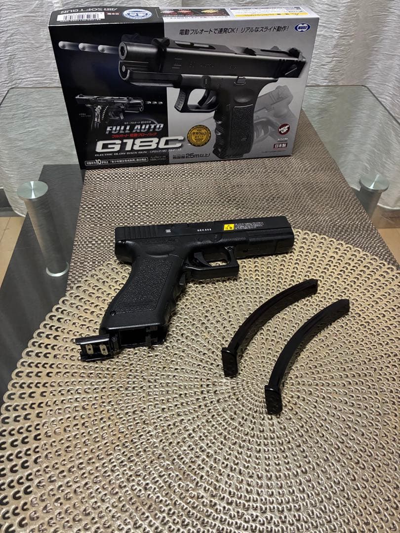 東京マルイ　カスタム品　グロックG18C Glock 強化ピニオン　マガジン箱付