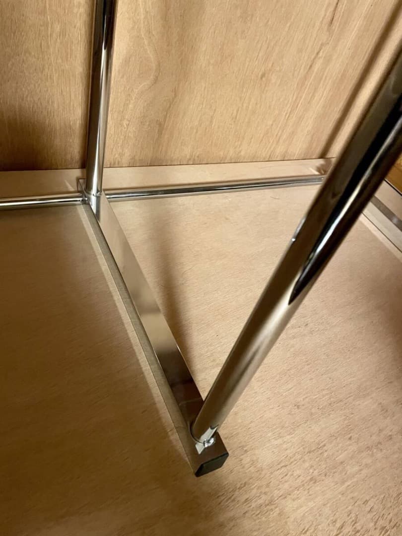 美品中古　20400円の品　ディノス　押し入れハンガーラック　押し入れ