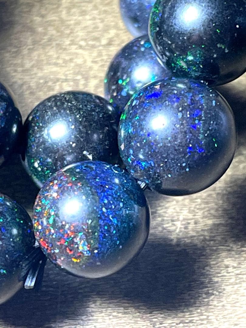 【新入荷】超高品質　ブラックマトリックスオパールブレス9.3㎜（新品未使用）虹色