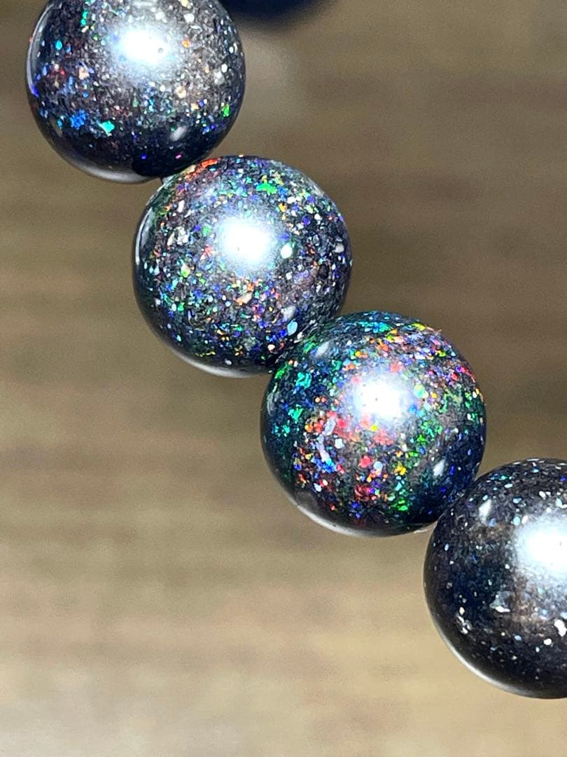 【新入荷】超高品質　ブラックマトリックスオパールブレス9.3㎜（新品未使用）虹色