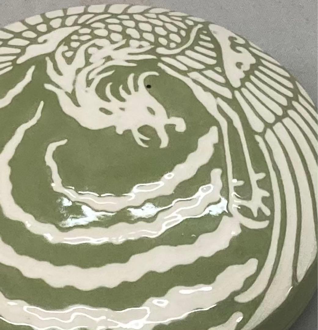 B158s  錦光山造  薄緑地白鳳凰図 香合   京焼　香道具　茶道具　箱無し