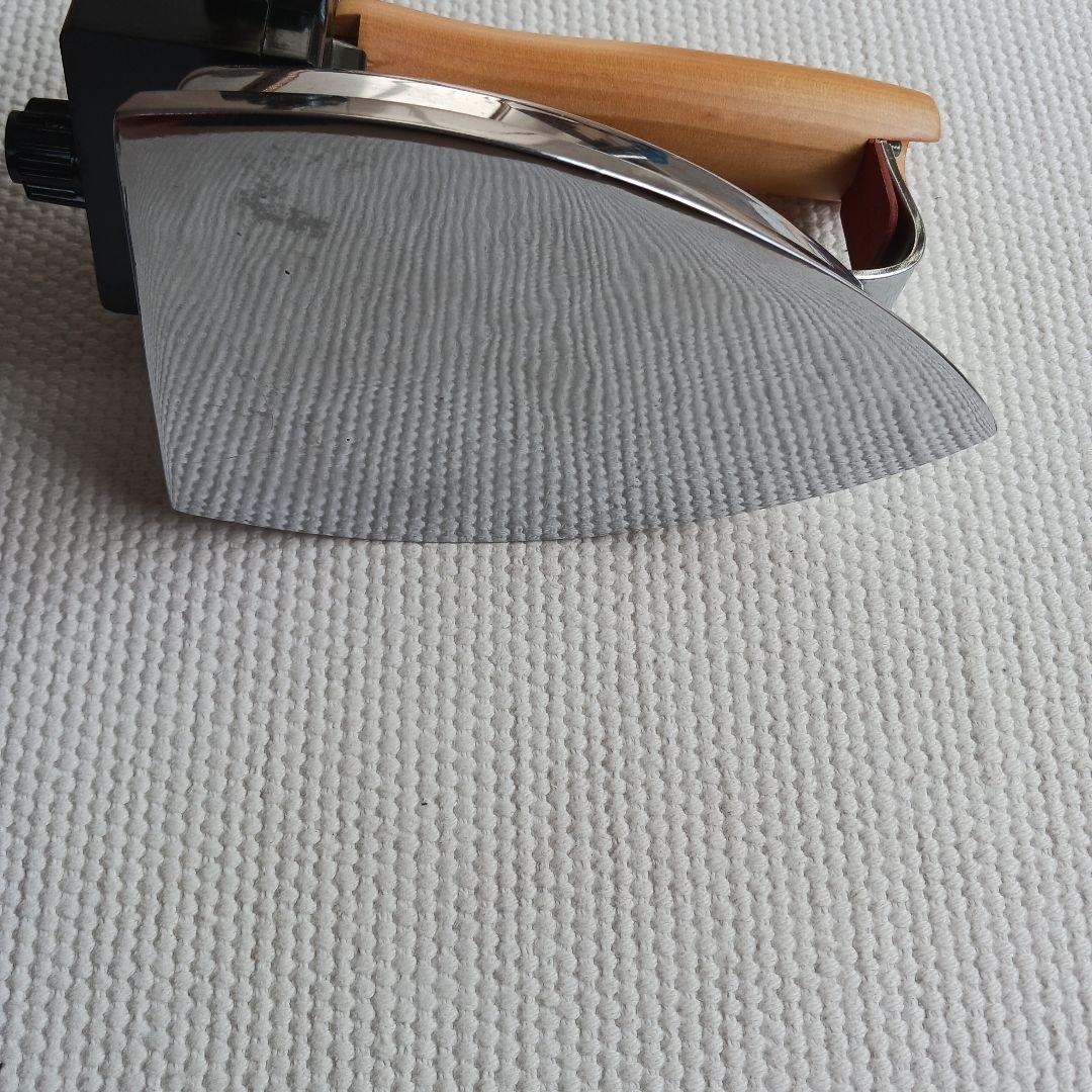 TAKII アイロン 5型 450W　職業用アイロン