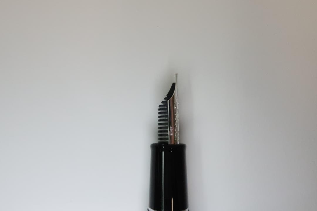 【廃番品】セーラー万年筆 新品 プロムナード　ブラック　M　中字　14K