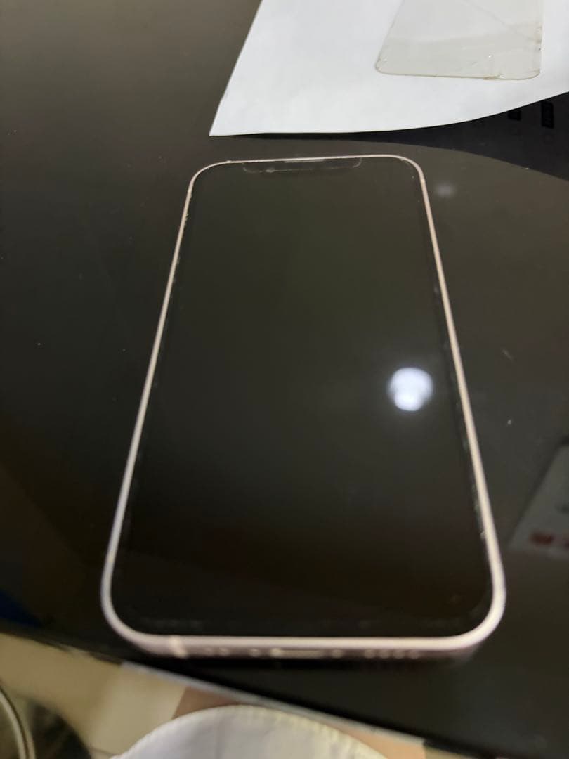 シルバー 携帯電話本体