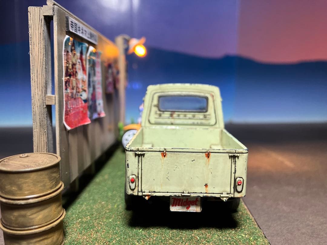 1/32 自作ジオラマ完成品 ミゼット&カブ 昭和レトロな風景 LED照明