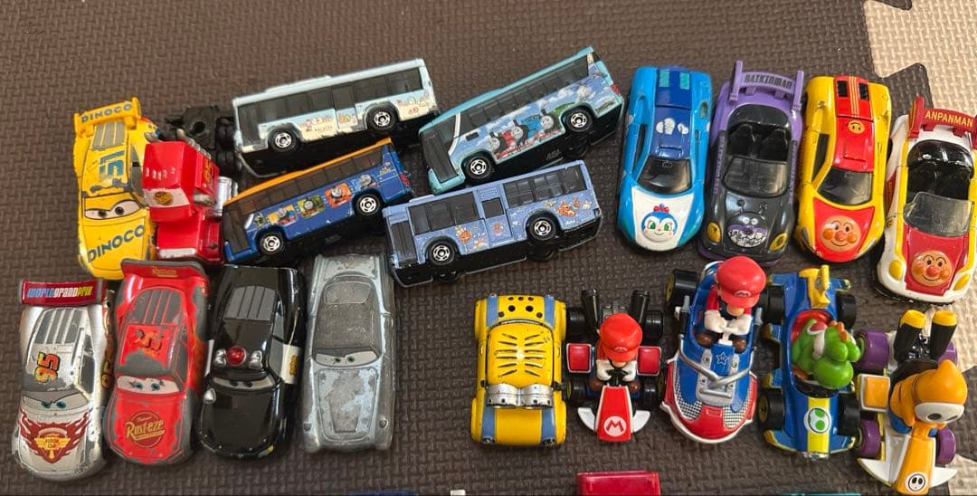 トミカ 多数まとめ売り 101台