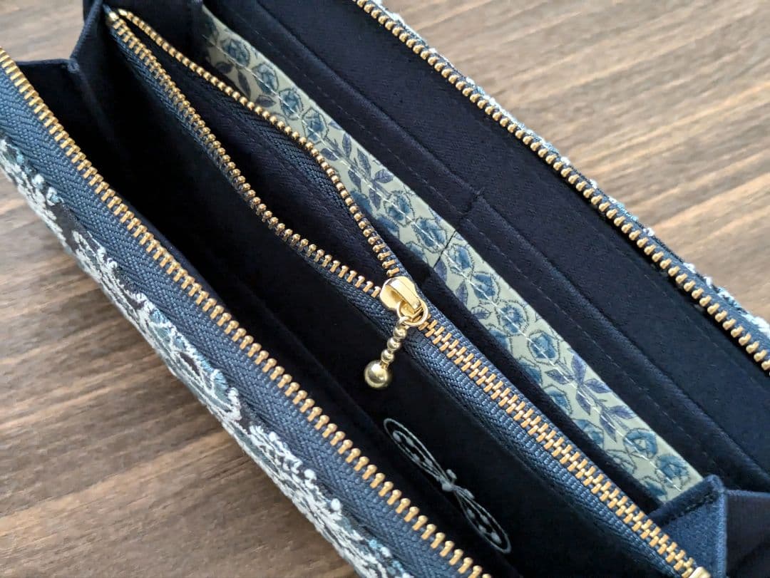 ミナペルホネン celebrate 長財布 ハンドメイド セレブレイト