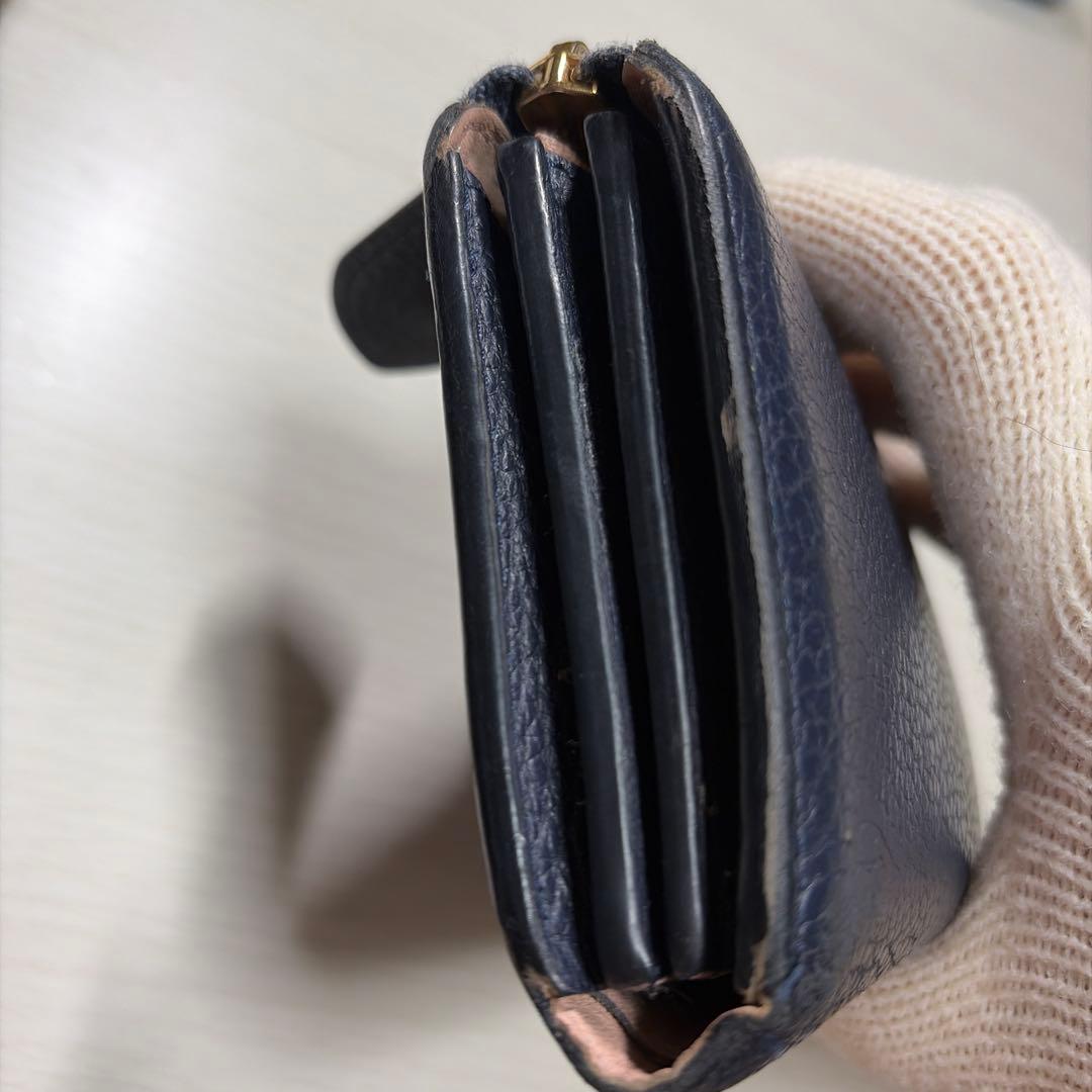 LOUIS VUITTONのPVCレザーの長財布