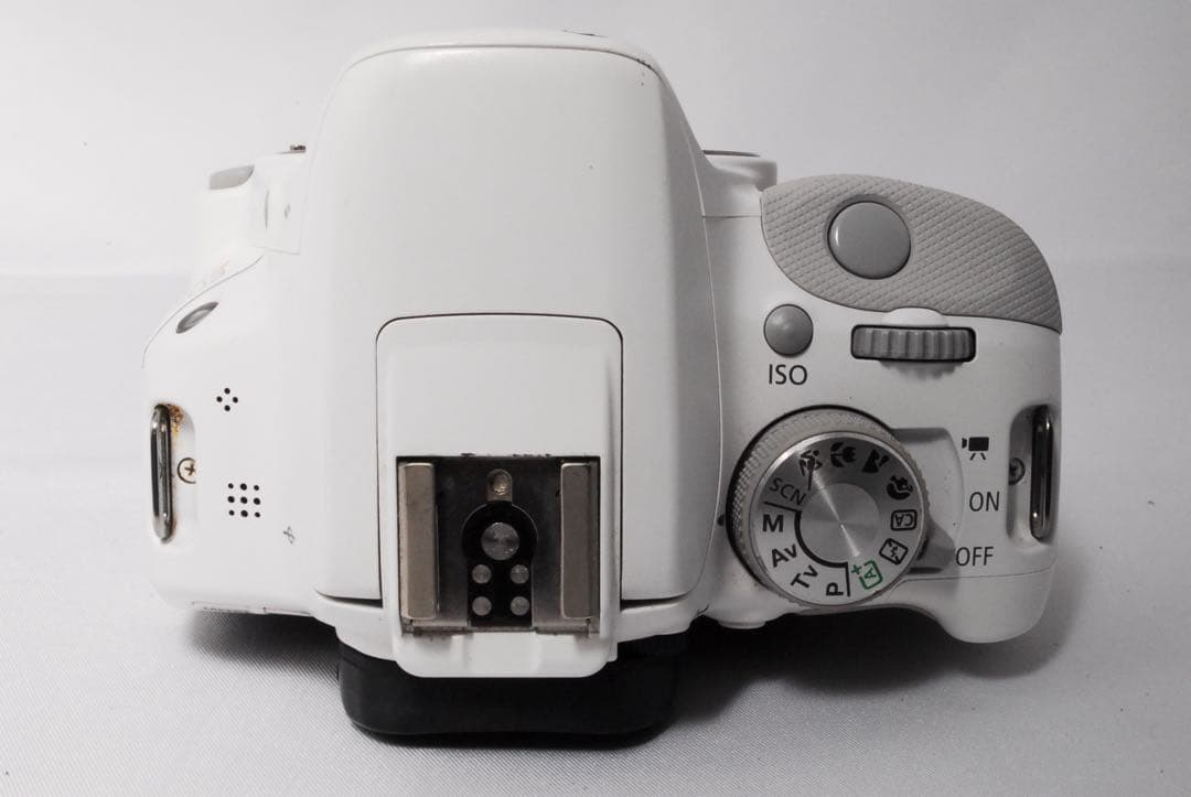 ◆STMレンズ◆Canon Kiss X7◆一眼レフカメラ◆人気のホワイト◆