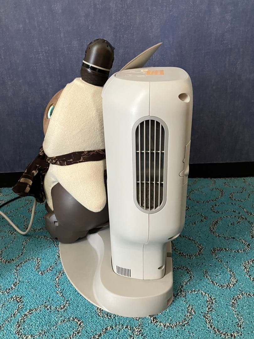 【プラン解約済】LOVOT1.0（初代）本体、ネスト（充電器）、洋服3枚、眼鏡