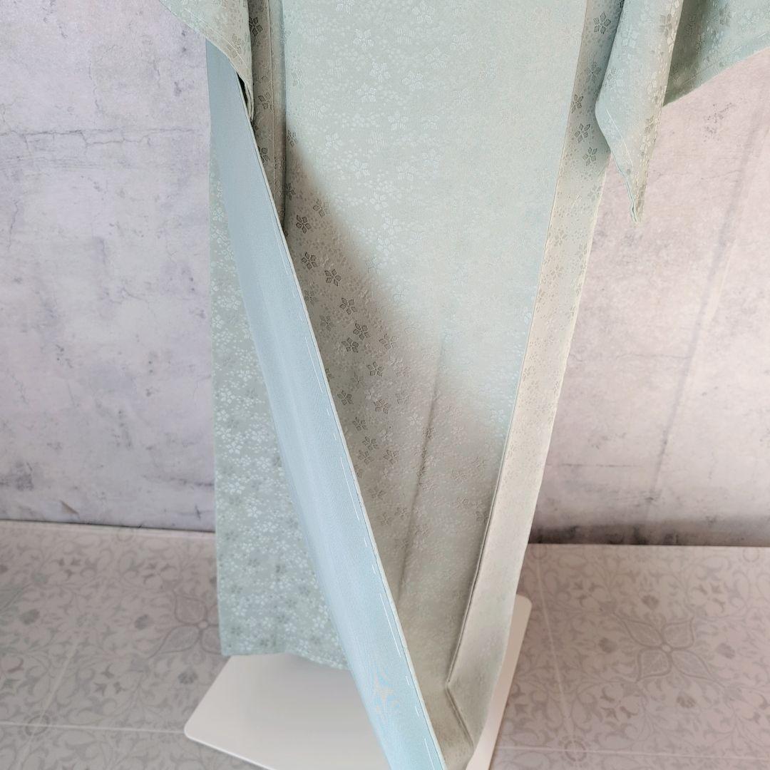 色無地　着物　フルセット　正絹　地紋豪華花　緑　パステルグリーン　爽やか　E1