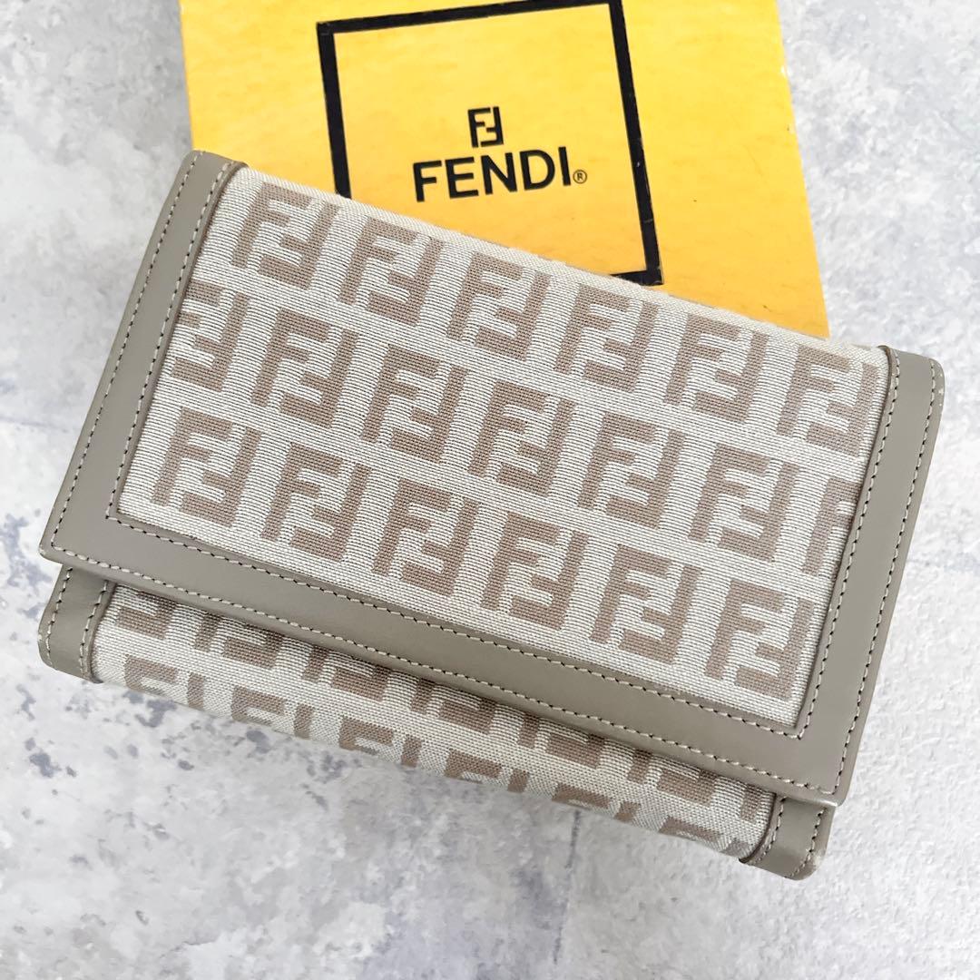 美品✨FENDI ズッキーノ 二つ折り財布 FF ベージュ キャンバス レザー