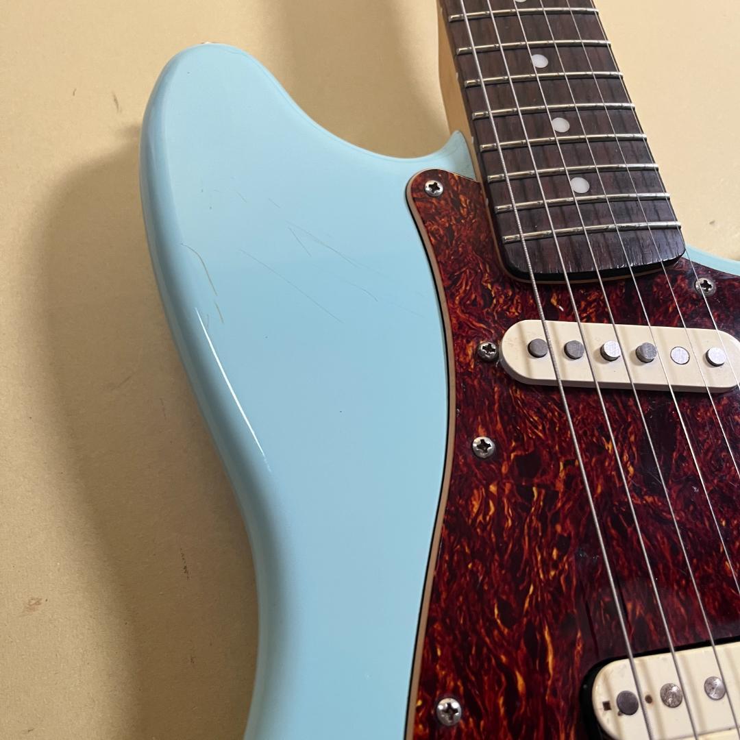 Squier Cyclone Sonic Blue 2011年製 Fender
