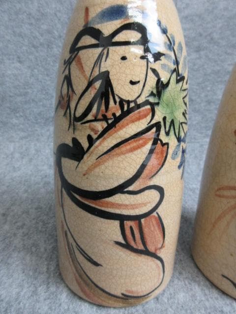 信楽焼大津絵藤娘と鬼の寒念仏図徳利一対 [B28015