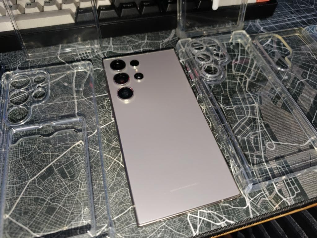 Galaxy S24 Ultra 本体 おまけケース付き