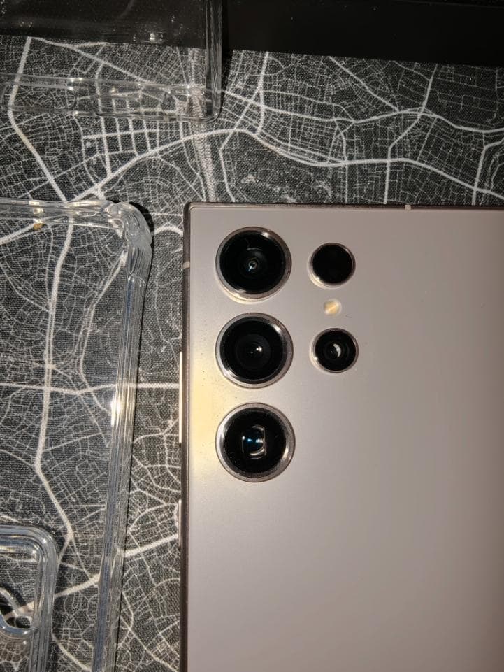 Galaxy S24 Ultra 本体 おまけケース付き