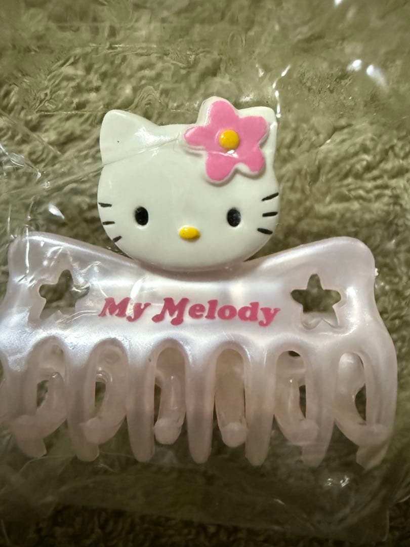 ハローキティ マイメロディ ヘアクリップ 2個セット