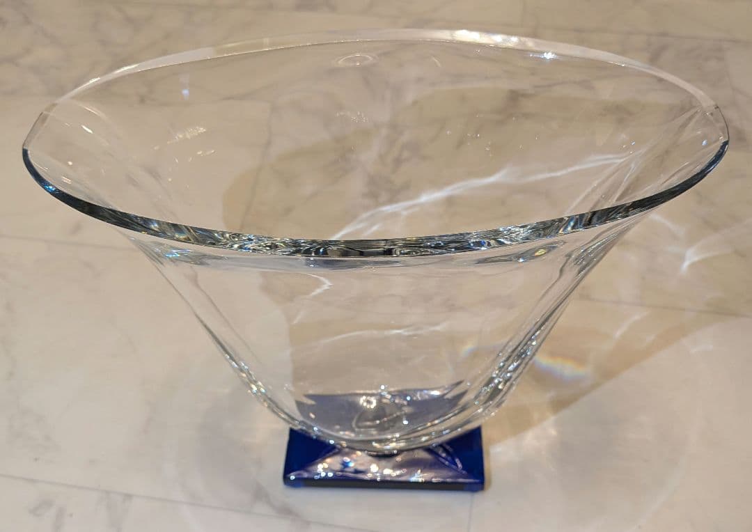 【最終値下げ】ガラス製 青色底部 Daum フランス製