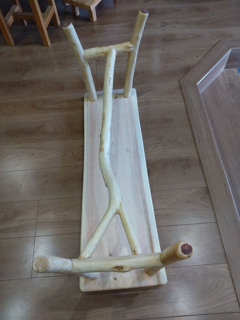 檜のベンチ（55）　かかのりになります❕❕耳付き、脚は檜の枝