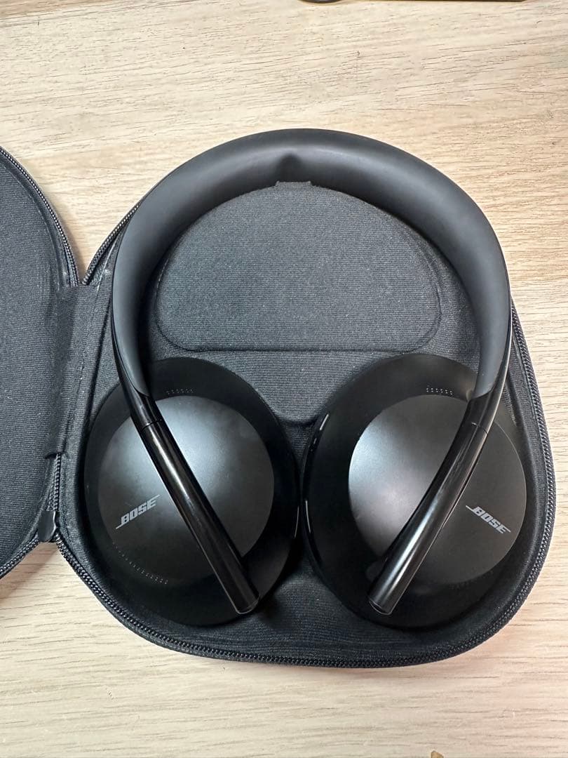 も*た様 BOSE ヘッドフォン NC700