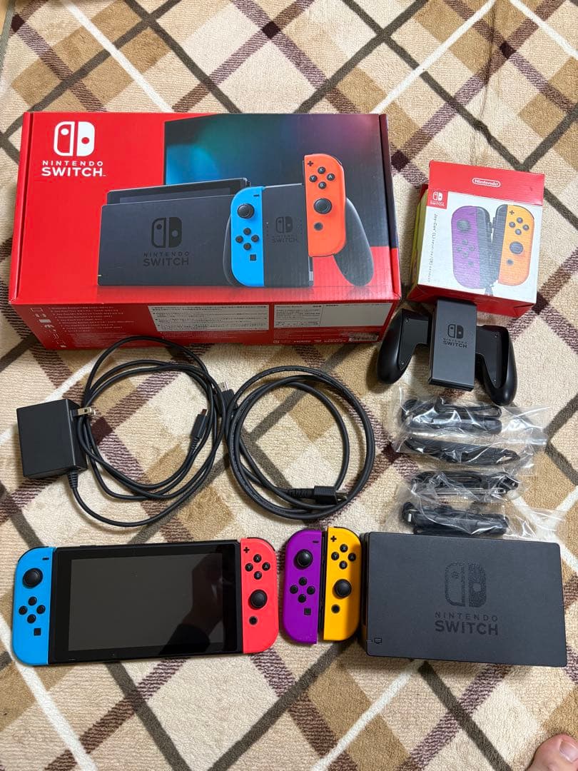 Nintendo Switch 本体 赤青紫オレンジ黄色