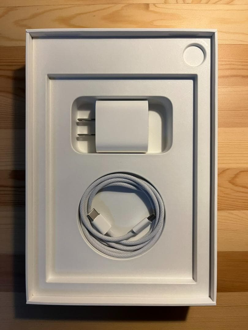 値下げ済み　iPad mini 7 Wi‑Fiモデル 128GB スターライト