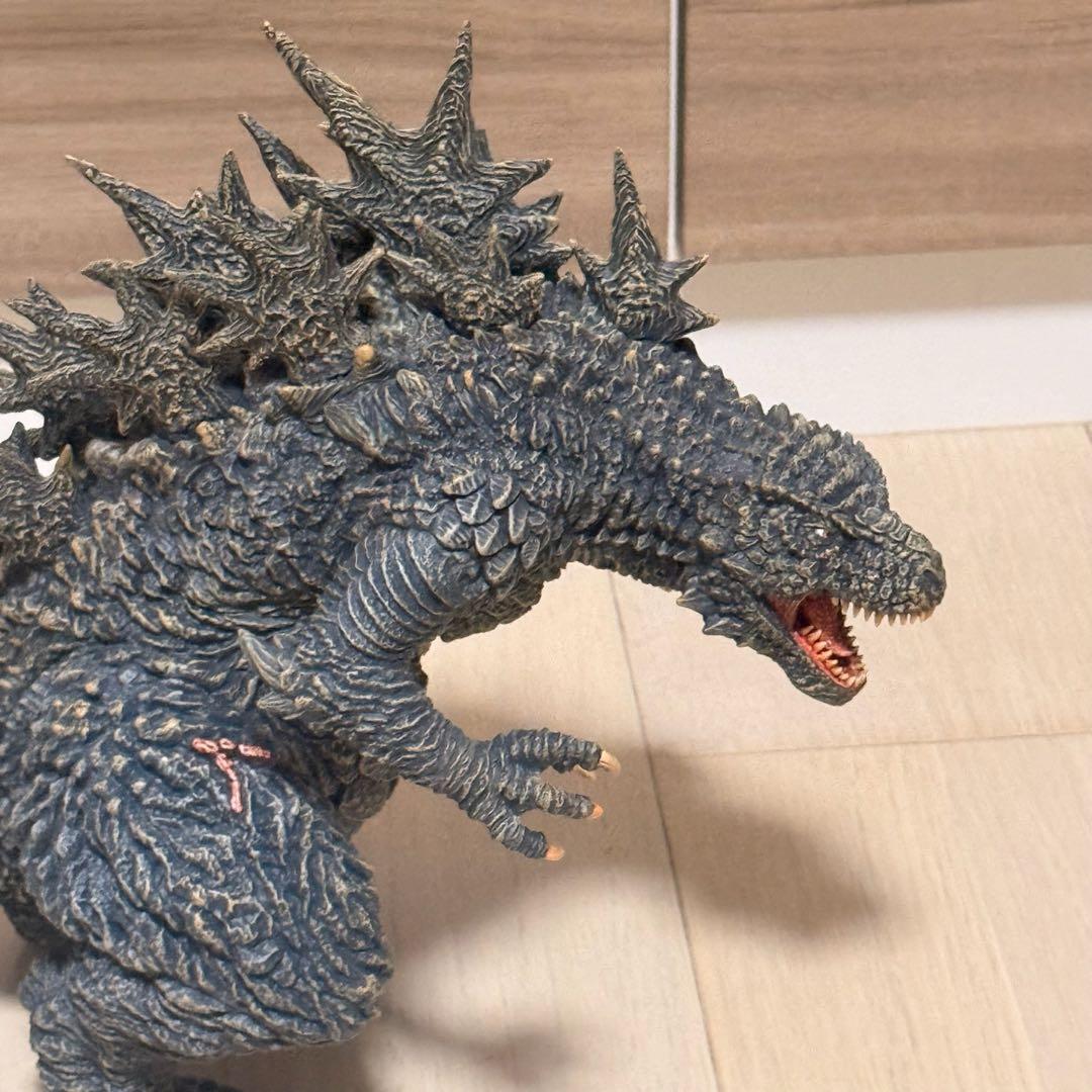 FAVORITE PRODUCTS LINE 呉爾羅(2023)