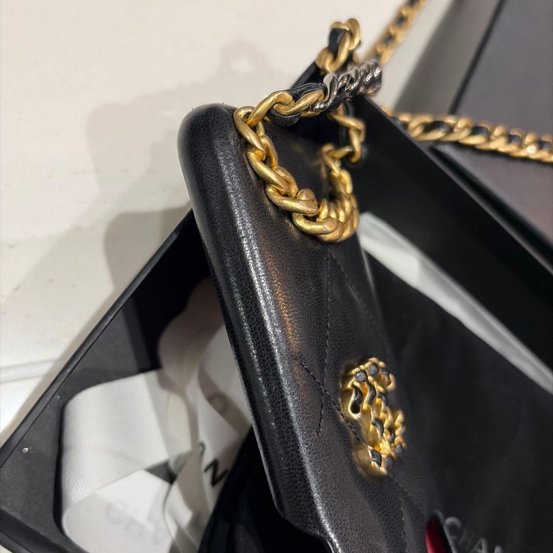 サリア　CHANEL iPhone11ケース ブラック